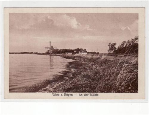Wiek Wiek a. Rügen mit der Mühle ungelaufen Leicht fleckig, sonst gut erhalten.