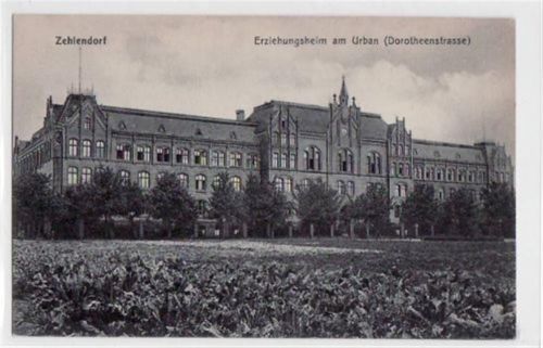 Berlin Zehlendorf mit Erziehungsheim am Urban ungelaufen Gute Erhaltung.