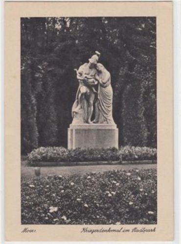 Moers Moers. Kriegerdenkmal im Stadtpark ungelaufen Gute Erhaltung.