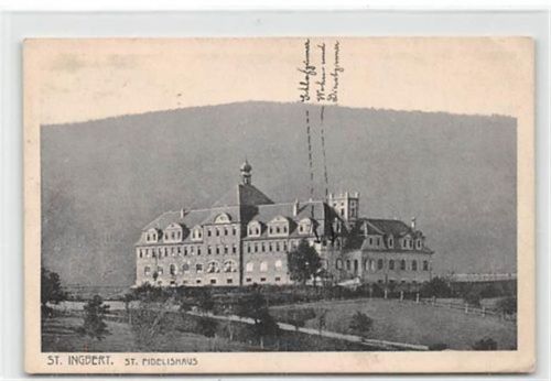 St. Ingbert. St. Fidelishaus. Feldpost kleiner Knick oben rechts, leichter Bug am linken Rand in der Mitte und unten links, sonst gut erhalten