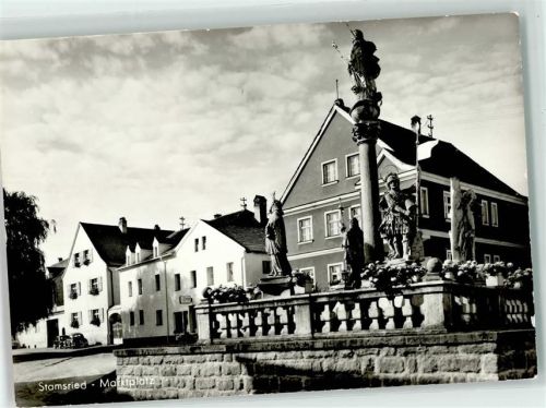 Stamsried Marktplatz Mariensäule