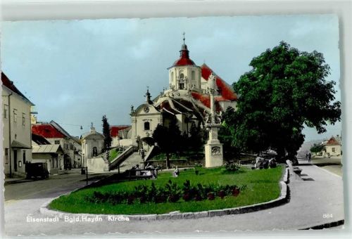 Eisenstadt Kirche Säule Auto