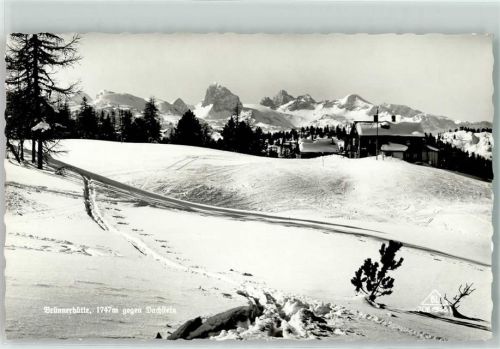 Bad Winter Brunnerhütte gegen Dachstein