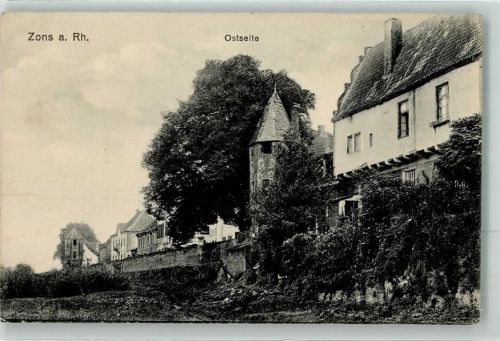 Zons Stadtmauer Ostseite