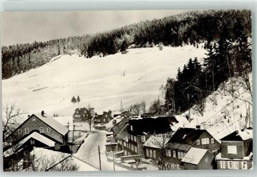 Scheibe-Alsbach Unterer Ortsteil im Winter