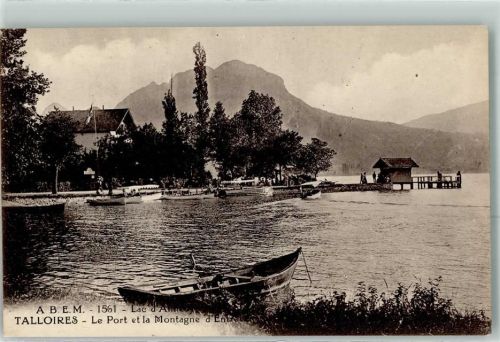 Talloires Lac Le Port et la Montagne Ruderboot
