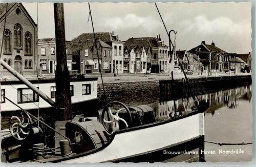 Brouwershaven Hafen Nordseite Wohnschiff Oldtimer