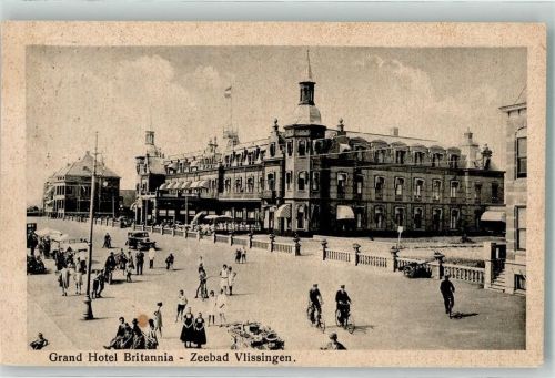 Vlissingen Grand Hotel Britannia Oldtimer Fahrrad Tracht