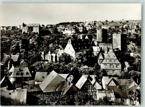 Runkel Blick auf Burg mit Schloss Schadeck