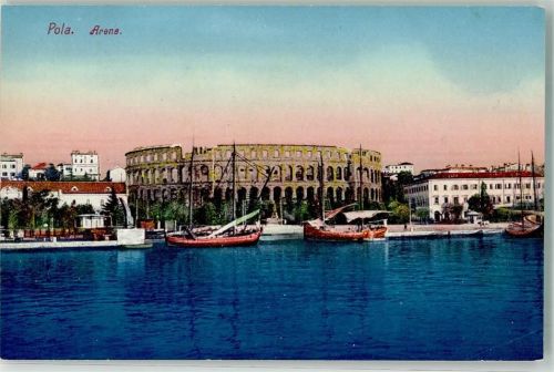 Pula 1915 Arena Segelboote