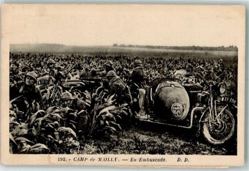 Mailly-le-Camp Motorrad Soldaten Beiwagen