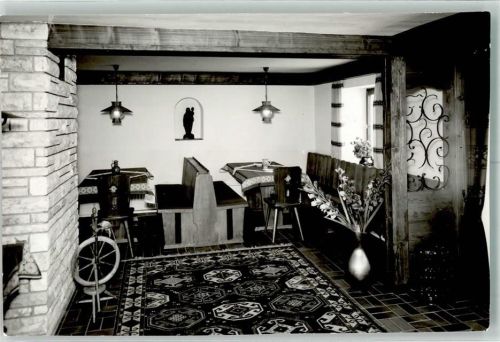 Burgberg Gasthaus Sonnenhalde Gaststube Spinnrad Foto Orginal aus Archiv eines Ansichtskartenverlags Ort handschriftlich