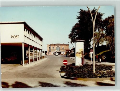 Uelzen Foto Original aus Archiv eines Ansichtskartenverlags Bahnhof Litfaßsäule Post VW Käfer Ort handschriftlich