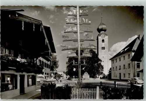 Grassau Kirche VW Käfer Gasthaus Maibaum