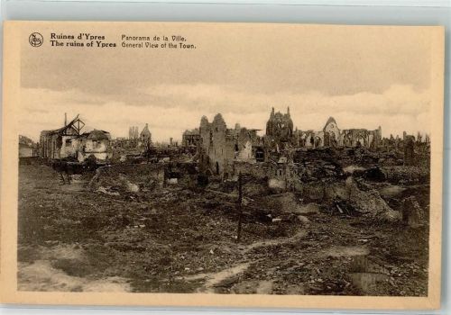 Ypres Ruinen Blick auf die Stadt