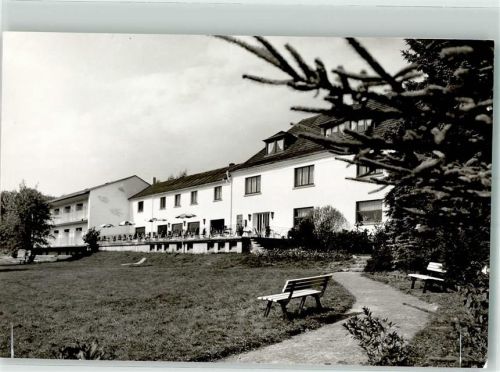 Schürdt Hotel Waldhof mit Parkanlage Foto Original aus Archiv eines Ansichtskartenverlags Ort handschriftlich
