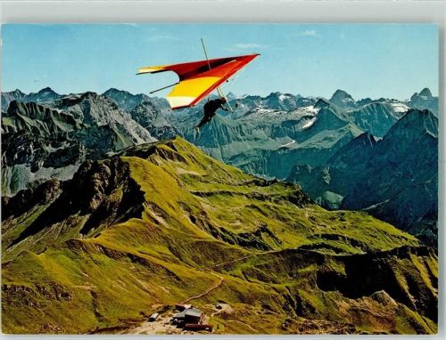 Oberstdorf mit Nebelhorn und Nebelhorn-Bergstation Hüttenstempel