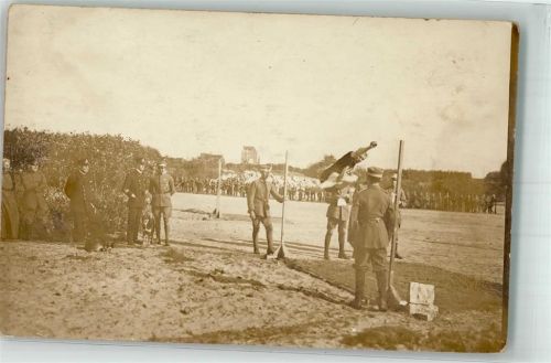 Soldaten Leichtathletik Privatfoto AK