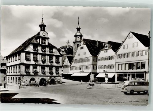 Vaihingen Marktplatz VW-Bus Bully