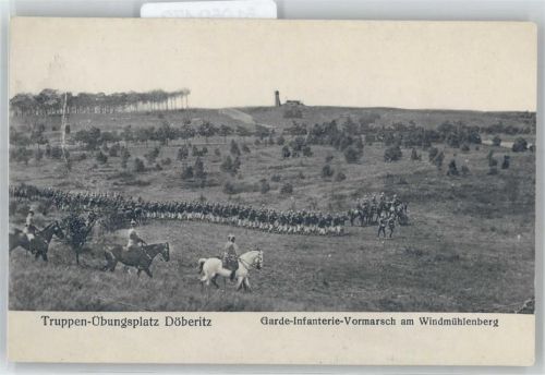 Döberitz Truppen-Übungsplatz, Garde-Infanterie-Vormarsch am Windmühlenberg