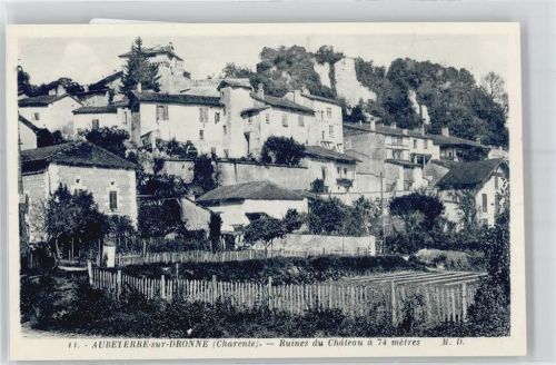 Aubeterre-sur-Dronne Ruines du Chateau