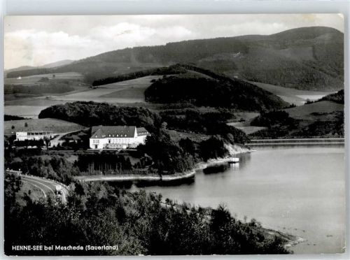 Meschede Henne See