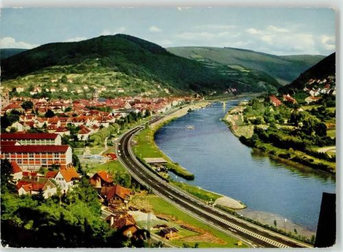 Eberbach Fliegeraufnahme am Neckar