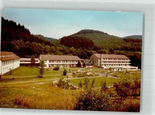 Hachen Krankenhaus Sauerlandklinik Park mit Teich Foto Original aus Archiv eines Ansichtskartenverlags Ort handschriftlich