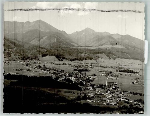 Bergen Fliegeraufnahme des Ortes mit Kirche St. Ägidius Foto Original aus Archiv eines Ansichtskartenverlages Ort handschriftlich