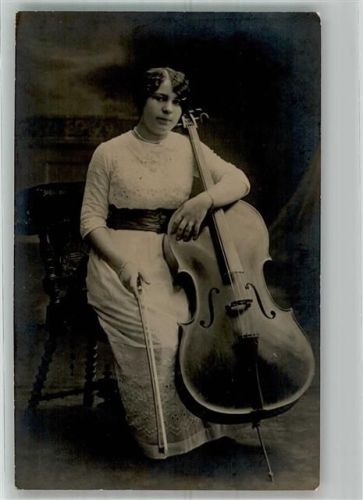 1916 Junge Frau mit Kontrabass Feldpost WK I Schottburg