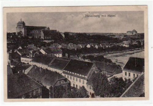 Havelberg Havelberg mit Havel. 1917 Feldpost Rückseite leicht fleckig, sonst gut erhalten.