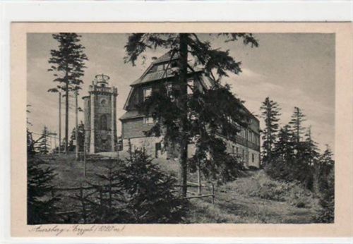 Auersberg Auersberg mit Turm und Unterkunftshaus gelaufen von 1929. Gute Erhaltung.