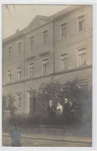 Roßwein Roßwein, seltene Echtfotokarte, ein Stadthaus gelaufen von 1911. Gute Erhaltung.