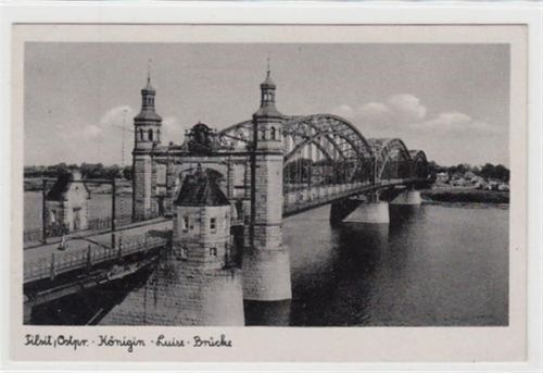Tilsit Tilsit / Sowetsk. Königin-Luise-Brücke. 1943 Feldpost Leichter Bug an der linken oberen Ecke , sonst gut erhalten