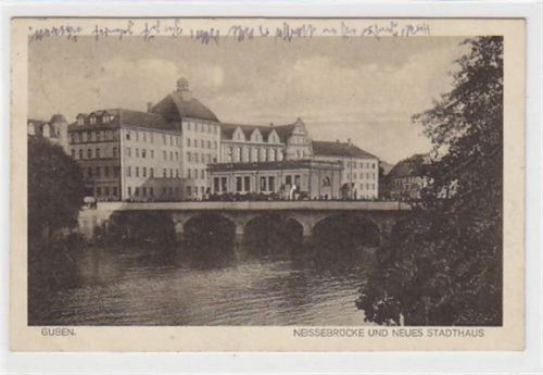 Guben mit Neissebrücke und Neues Stadthaus gelaufen 1926. Leichte Stempelspuren, sonst gut erhalten