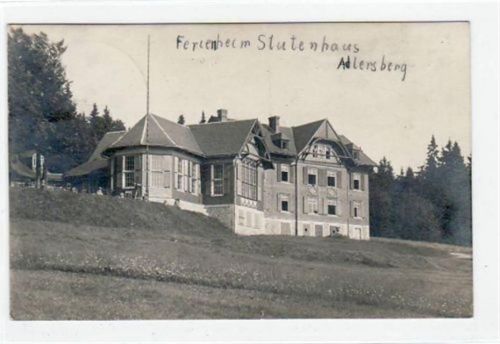 Schmiedefeld Ferienheim Stutenhaus am Adlersberg gelaufen von 1929. Leichter Stempeldurchdruck, sonst gut erhalten.