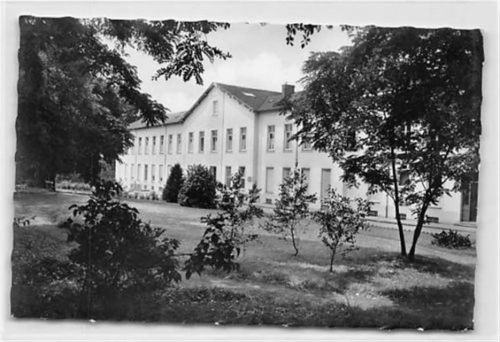 Wallerfangen an der Saar. Krankenhaus gelaufen. Gute Erhaltung.