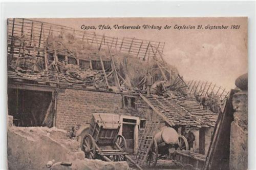 Oppau Verheerende Wirkung der Explosion am 21. September 1921 gelaufen. Marke entfernt. Leichter Knick rechte Seite, sonst gut erhalten