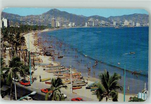 Acapulco Hornos Beach Auto Boot