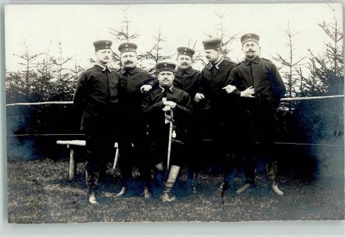 Münsingen 1909 Truppenübungsplatz Gruppenaufnahme Soldaten Säbel Ort lt. Stempel