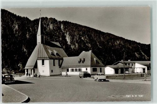 83661 W8172 Fall Foto AK Kirche Maria Königin Schule Oldtimer