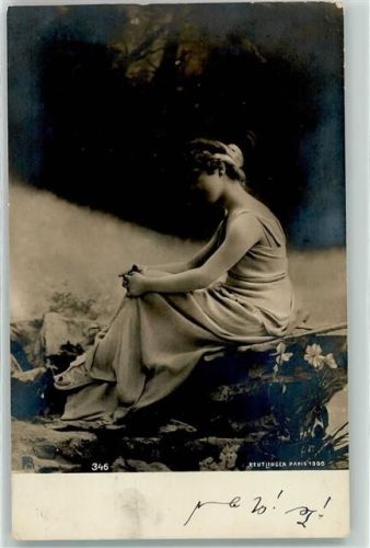 1900 Rotophot 346 Frau mit langem Gewand AK