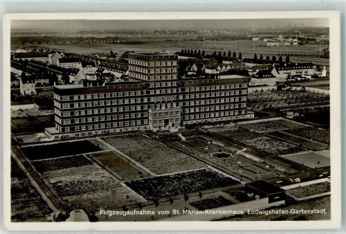Ludwigshafen Fliegeraufnahme St. Marien Krankenhaus Garten Fabrik