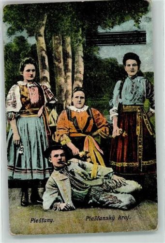 Pistyan Mann Frau Tracht Pfeife Hut