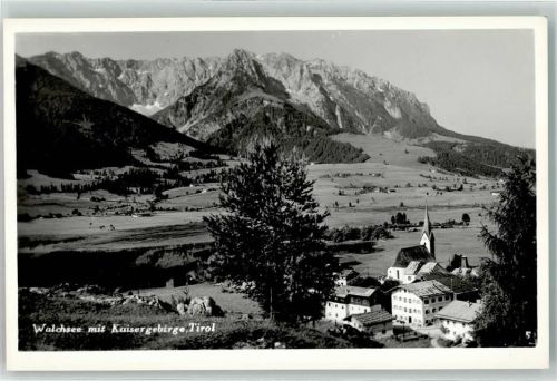Walchsee mit Kaisergebirge