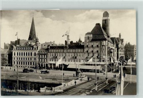 Malmö - Norra Vallgatan med Savoy Hotel Kirche Fahne Turm Auto Kutsche