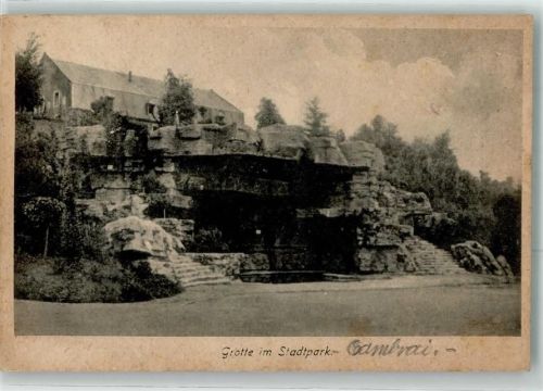 Cambrai 1918 Grotte im Stadtpark