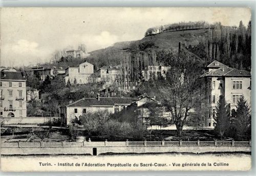 Torino Institut de l`Adoration Perpetuelle du Sacre Coeur vue generale de la Colline