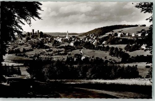 Oberreifenberg mit Burgruine Oberreifenberg