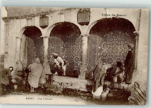 Rabat Brunne Tracht Wasserträger